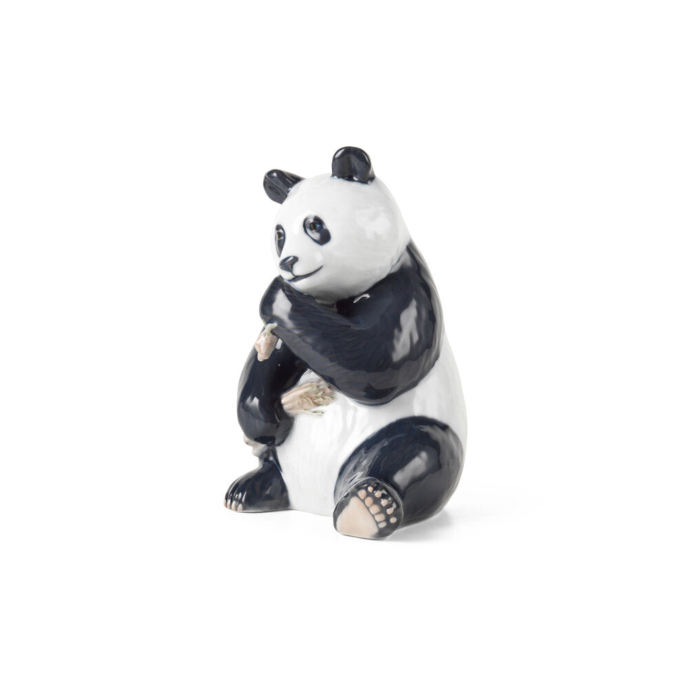 Spisende Panda figur - H18 cm.